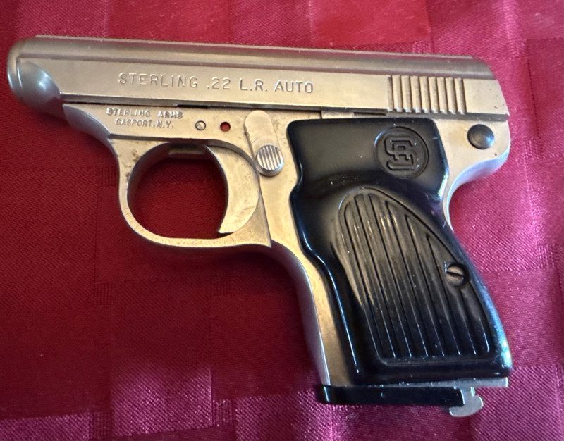 Sterling Arms Model 22LR Pistol Sterling Arms 302 22LR Pistol Alternate Right Side View