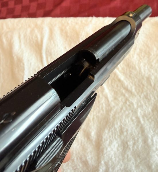 Pietro Beretta Model 84BB Pietro Beretta 84BB