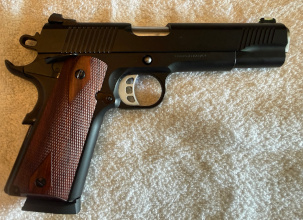 Handguns Tisas 1911 .45 ACP