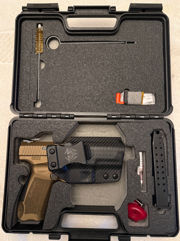Canik TP9 DA 9mm Pistol – Like New – Two 18-Round Magazines & Original Case Canik TP9 DA 9mm pistol in like-new condition with two 18-round magazines and original factory case.