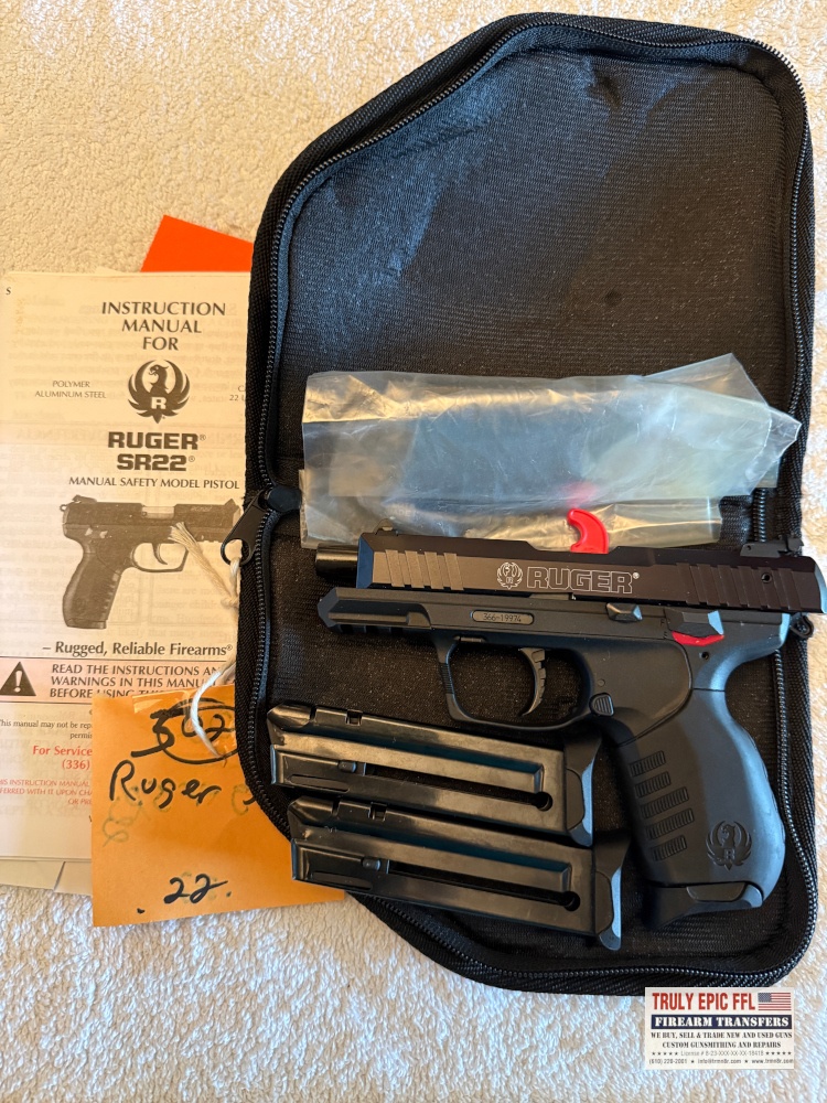 Ruger SR22 .22 Cal Semi Auto Pistol - Like New Condition Ruger SR22 .22 Cal Semi Auto Pistol