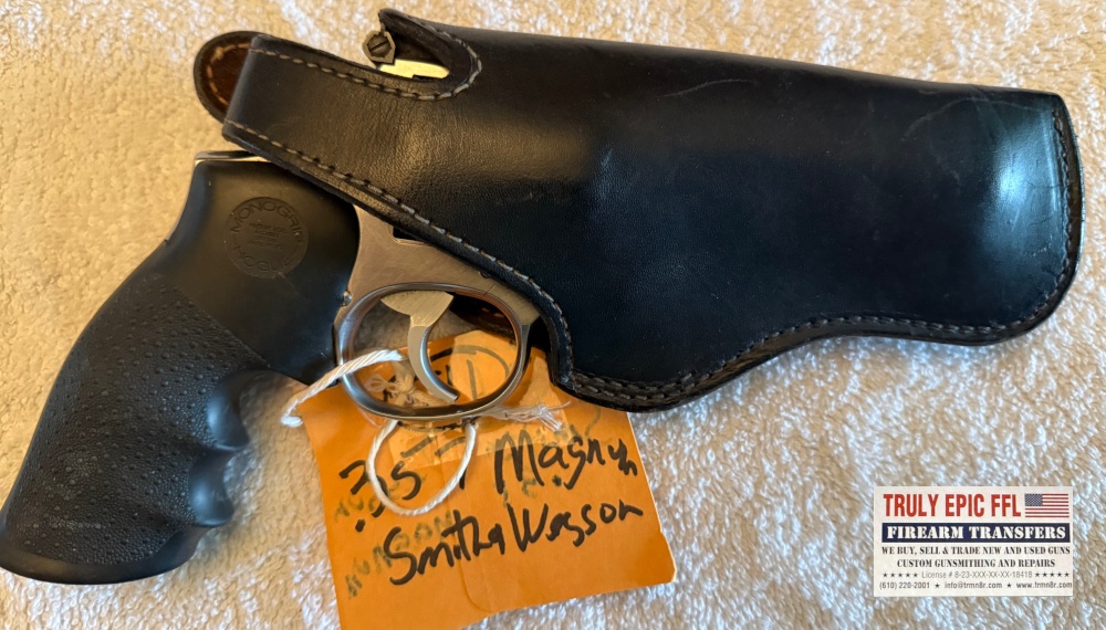 Smith & Wesson .357 Magnum - Great Looking Revolver Smith & Wesson .357 Magnum