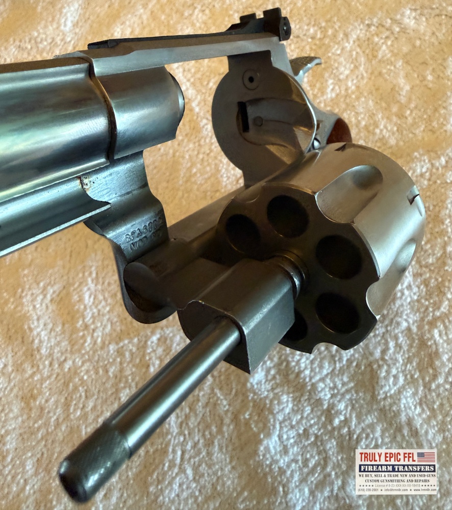 Smith & Wesson 10mm Revolver - Great Condition Smith & Wesson 10mm Revolver - Great Condition - Image 12