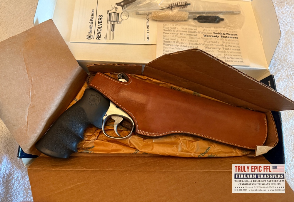 Smith & Wesson .44 Magnum - Beautiful Smith & Wesson .44 Magnum Revolver