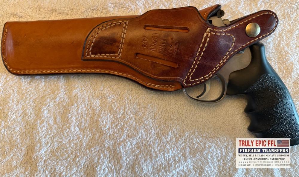 Smith & Wesson .44 Magnum - Beautiful Smith & Wesson .44 Magnum Revolver
